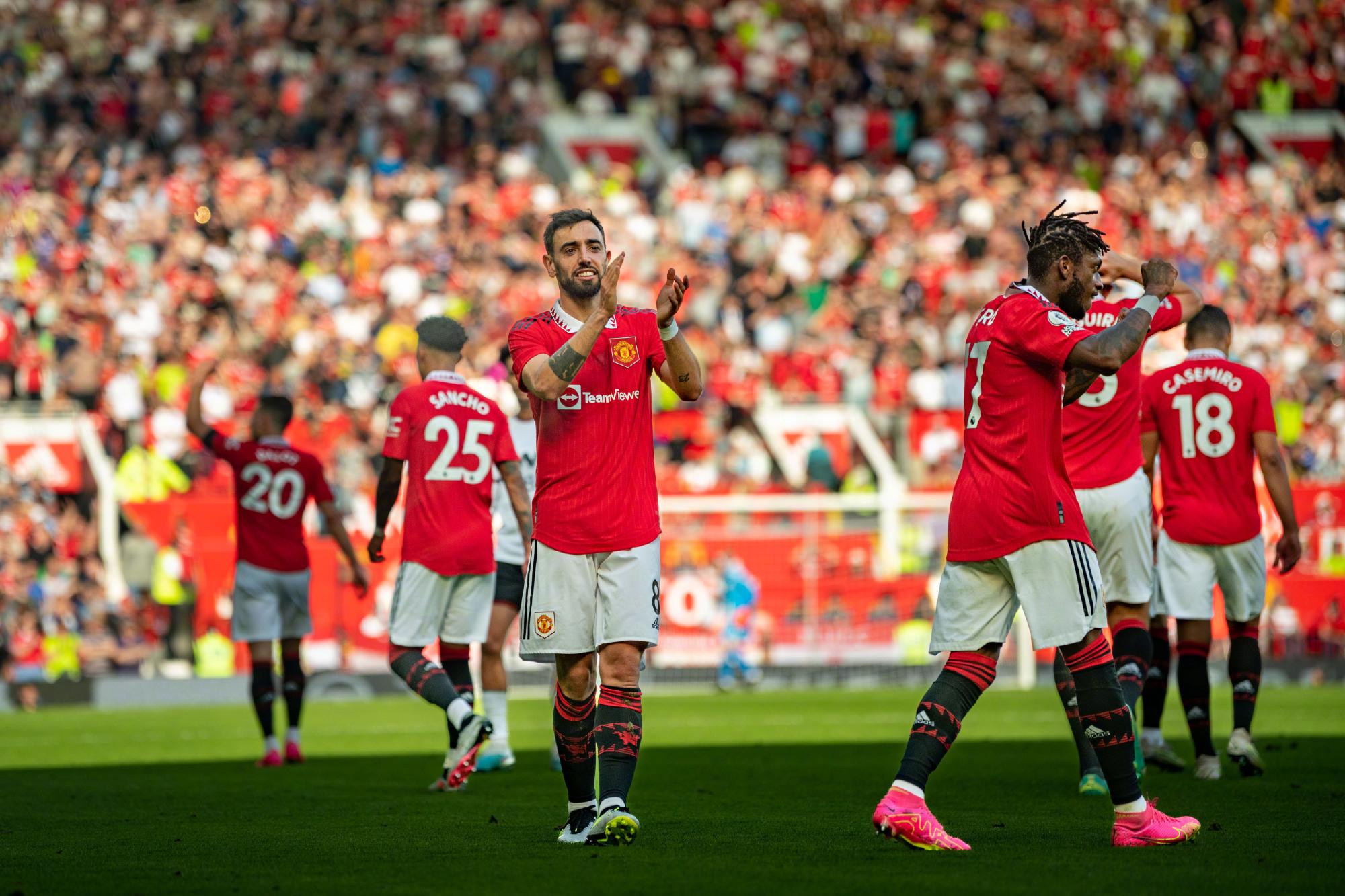 第一梯队依 第一梯队依